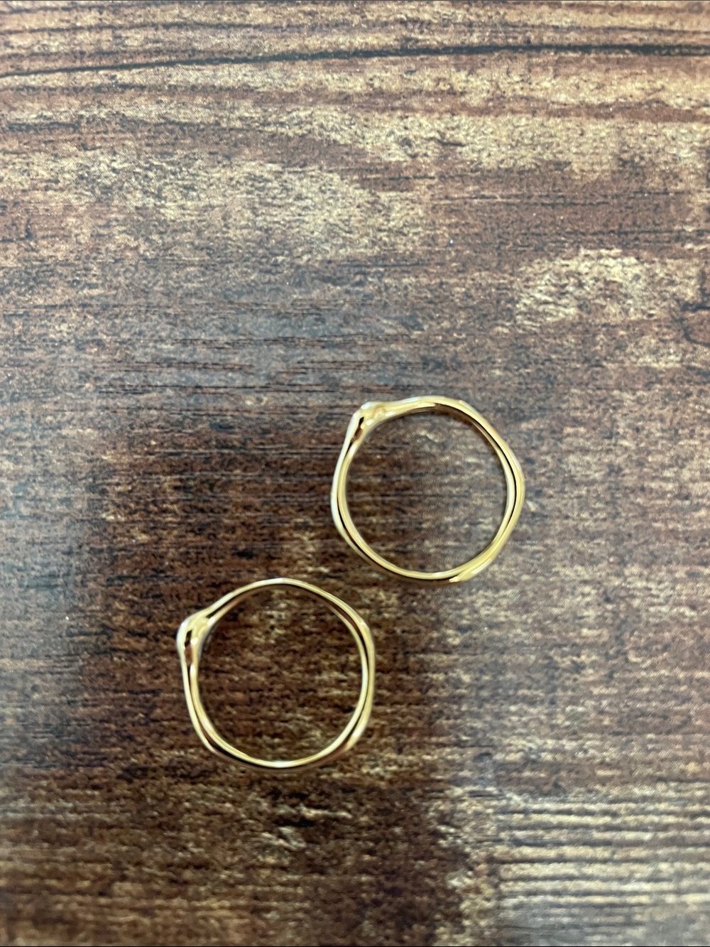 ❤️ 2/$20 or 3/$25 Set of two gold-plated organic shaped rings approx size 6
